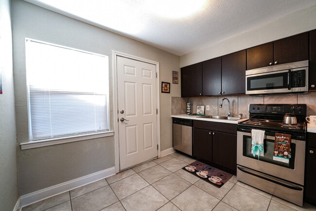 Photo - Boston Creek