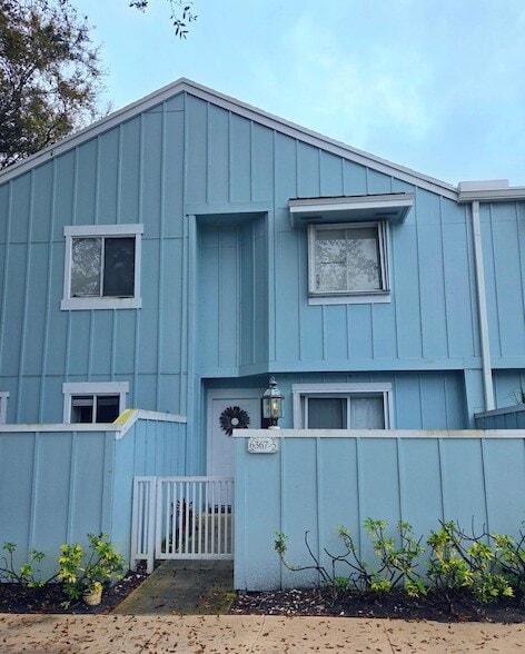 Photo - 6367 Riverwalk Ln