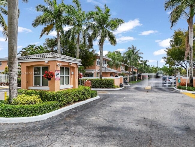 Photo - 3239 NW 44th St