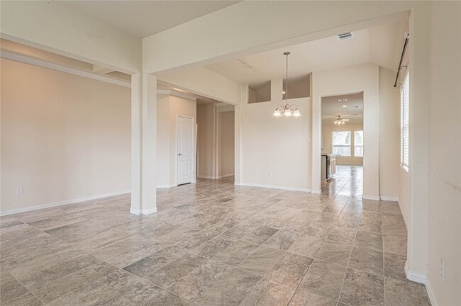Photo - 21263 Lucknow Ln