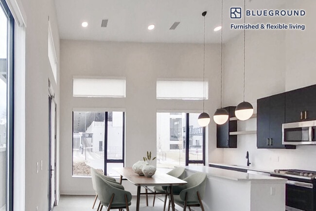 Photo - 1350 40th St Unit FL2-ID1688A