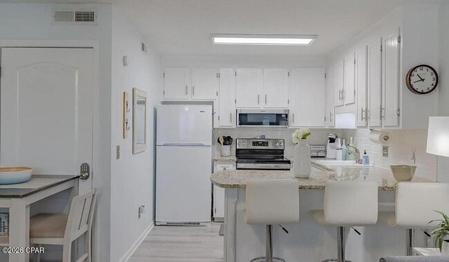 Photo - 17462 Front Beach Rd