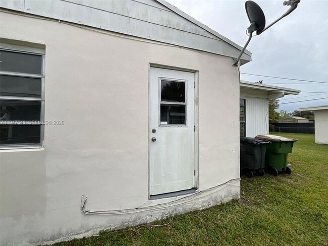 Photo - 1240 NE 143rd St