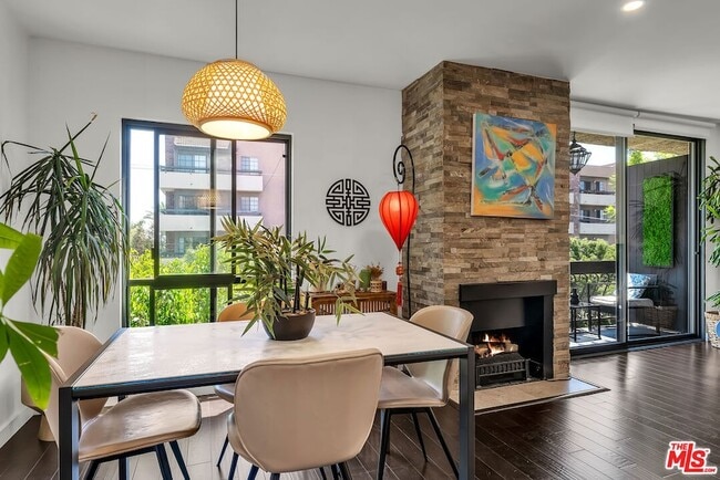 Photo - 7300 Franklin Ave