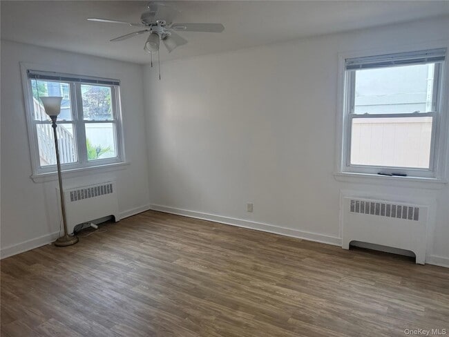 Photo - 646 E Park Ave