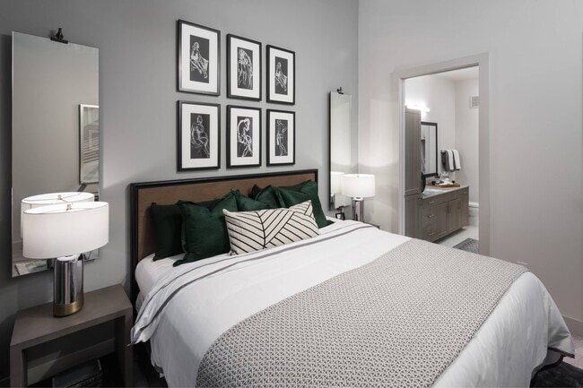 Photo - Bexford Pullman