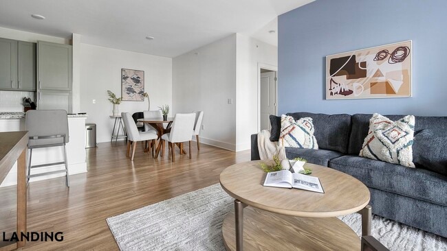 Photo - 5209 Craftsman Dr Unit 300-410