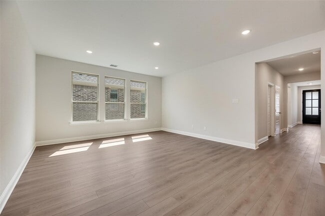 Photo - 3105 Buckeye St