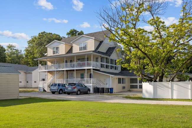 Photo - 6004 5th St Unit SI ID1023129P