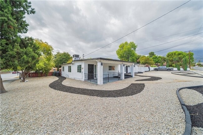 Photo - 147 E Central Ave