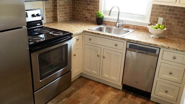 Photo - The Residences at Garden City