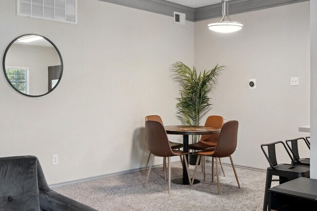 Photo - 12100 Metric Blvd Unit SI ID1343244P