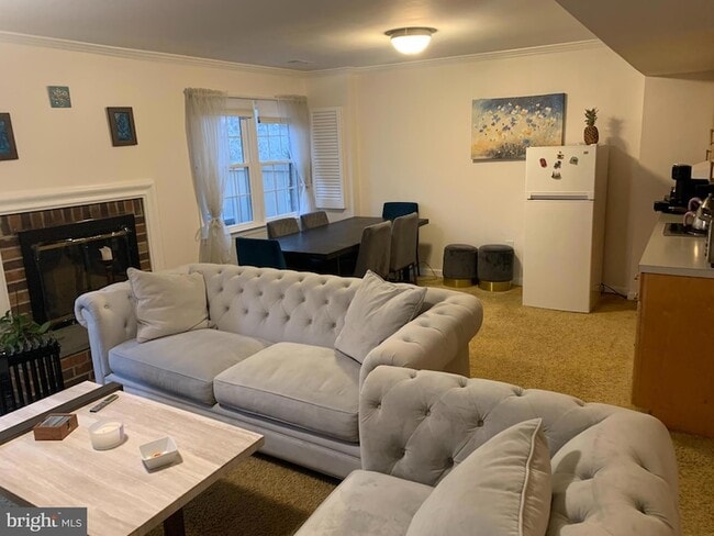 Photo - 5800 Edson Ln Unit 2