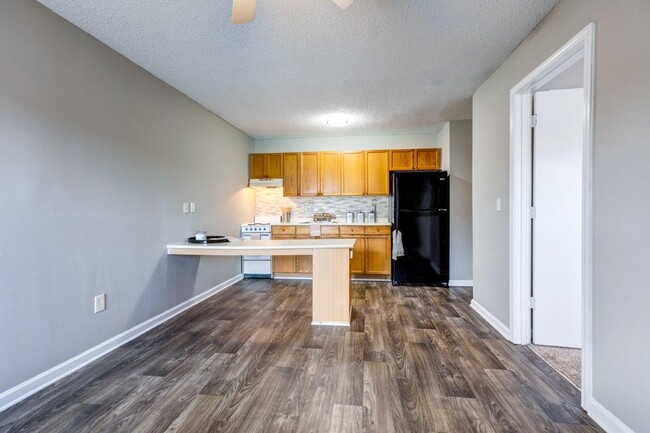 Photo - Kannan Station Apartment Homes