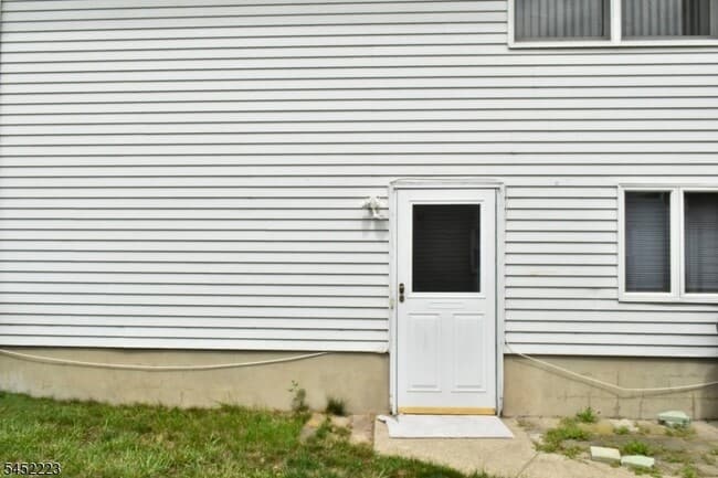 Photo - 28 Elmhurst St Unit 1