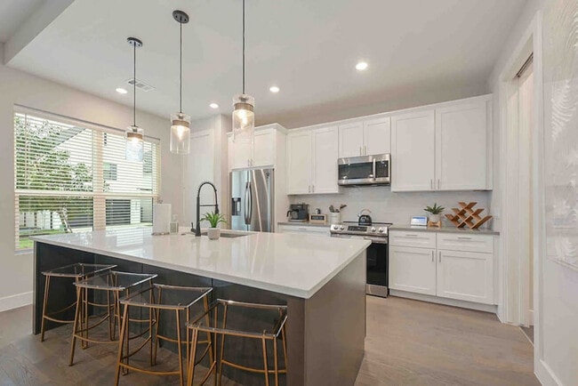 Photo - 287 Estates Cir Unit ID1071599P