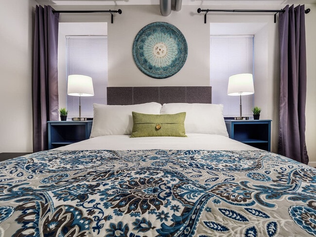 Photo - 219 Vine St Unit ID1289447P