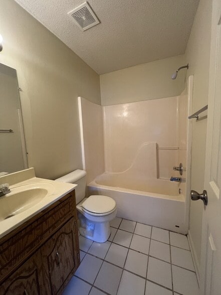 Photo - 132 Ballygar St Unit J