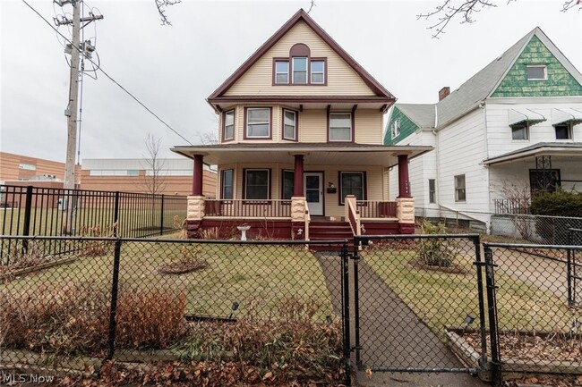 Photo - 1794 W 54th St Unit 1