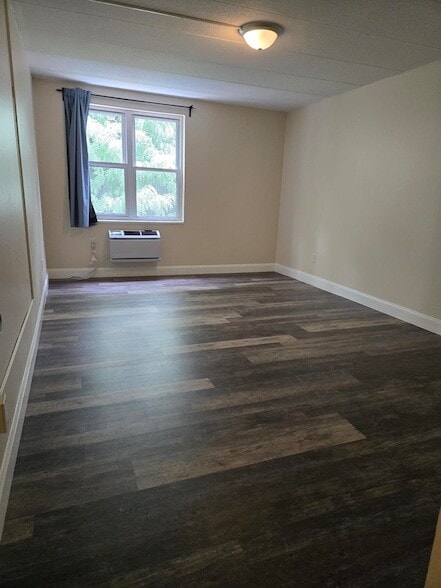 Photo - 685 Prospect Ave Unit 2B