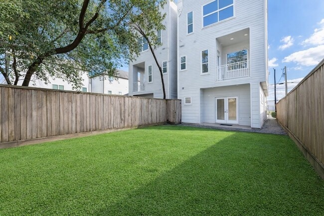 Photo - 1616 Edwards St Unit A