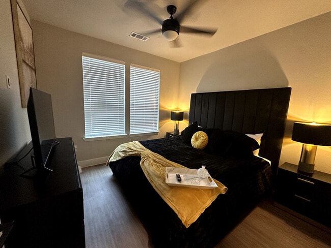 Photo - 13561 Anarosa Loop Unit ID1257398P