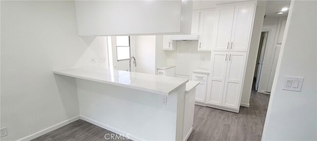 Building Photo - 1417 S Greenwood Ave Unit H