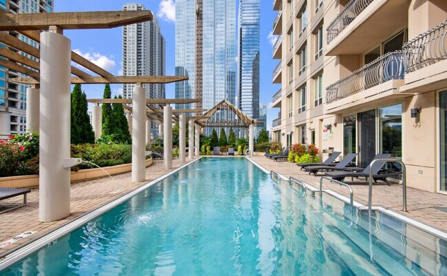 Photo - 45 E Chicago Ave Unit FL17-ID1029597P