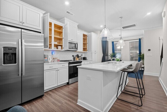 Photo - 1442 Hamilton St Unit FL1-ID1221090P