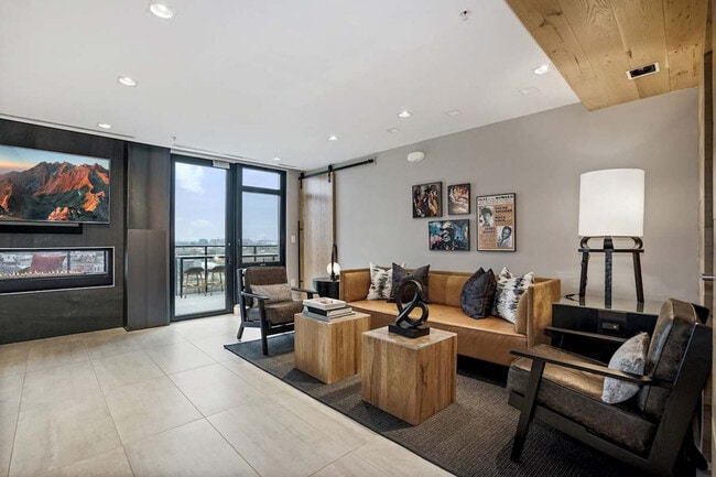 Photo - 1915 7th St NW Unit ID1395402P