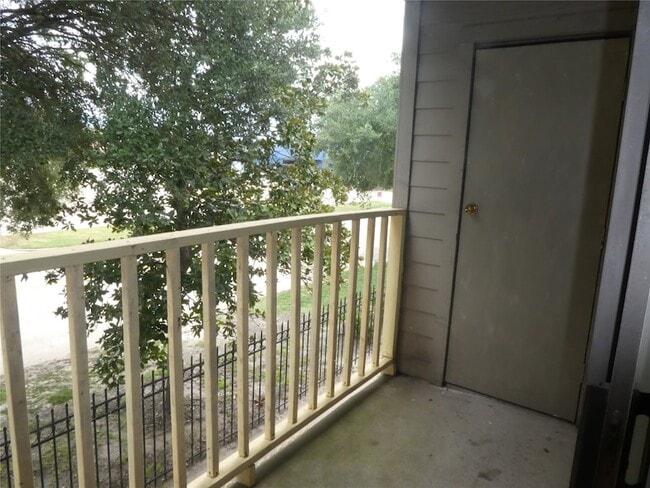Photo - 16111 Aspenglen Dr Unit 1004