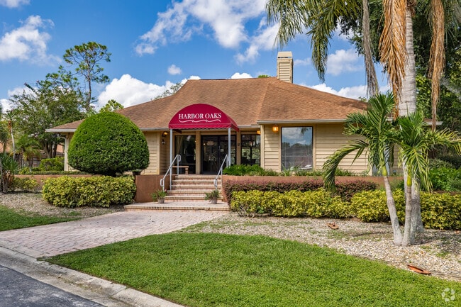 Building Photo - Harbor Oaks Apartments