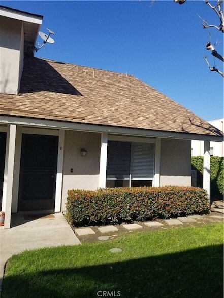 Building Photo - 16932 Limelight Cir Unit D
