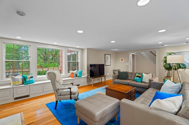 Photo - 133 Blake Rd