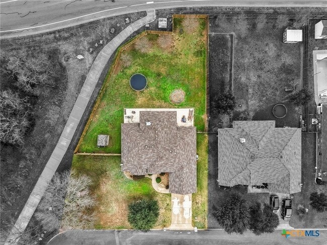 Photo - 1704 Dawson Spur