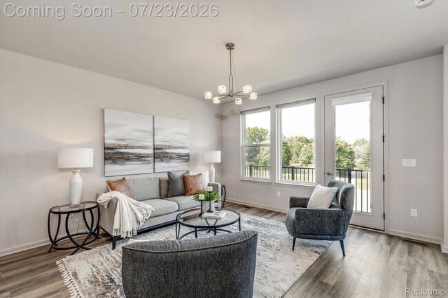 Photo - 3032 Hydrangea Ln