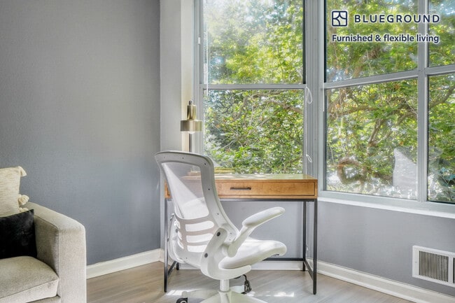 Photo - 2 Townsend St Unit SI FL2-ID28