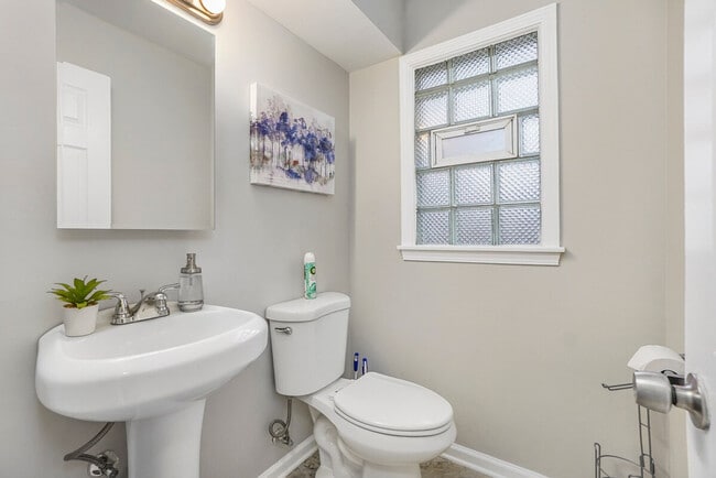 Photo - 18830 Hamlin Ave Unit SI ID1285064P