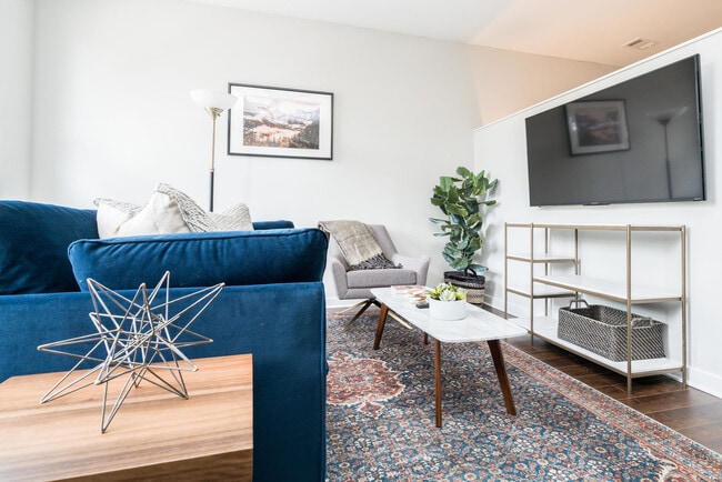 Photo - 1016 18th Ave S Unit ID1014399P