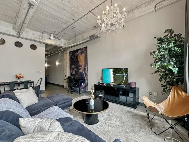 Photo - 500 S Ervay St Unit SI ID1055725P