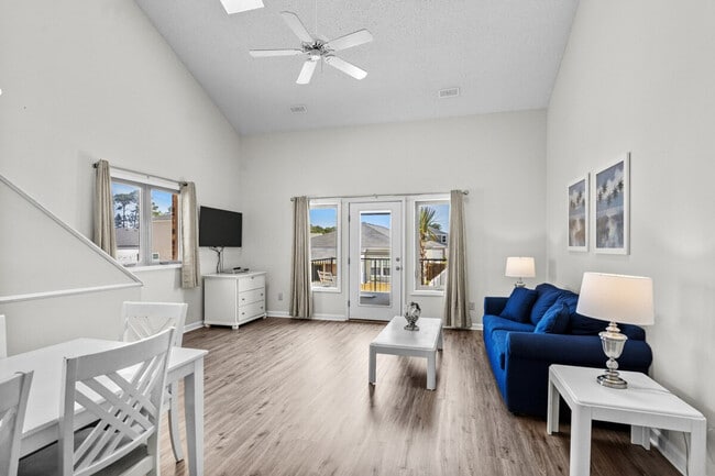 Photo - 216 Double Eagle Dr Unit ID1329043P