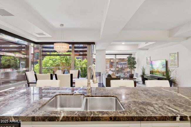 Building Photo - 7151 E Rancho Vista Dr Unit 3001