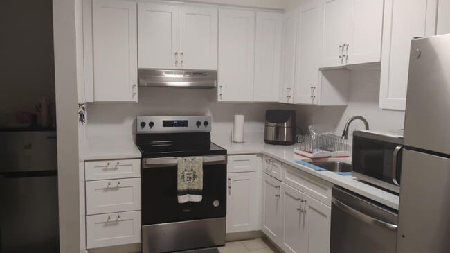 Photo - APTS in Everett, Malden, Chelsea & Boston