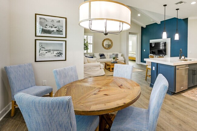 Photo - 7197 Saona CT Unit SI ID1545994P