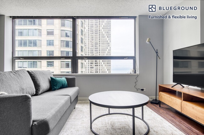 Building Photo - 445 E Ohio St Unit SI FL35-ID448