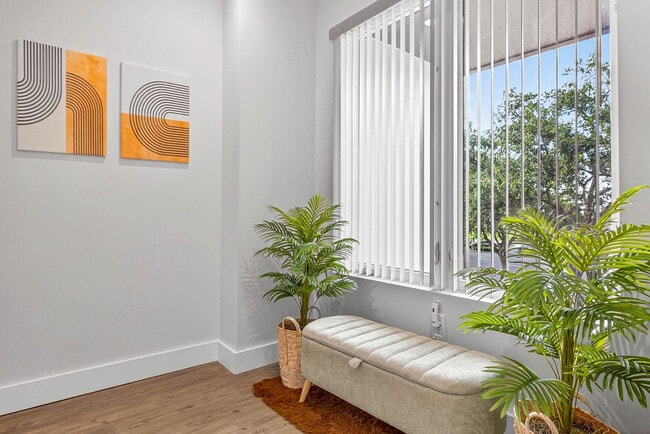 Building Photo - 620 Petit Wy Unit ID1060749P