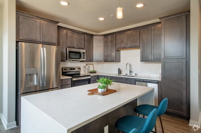 2BR, 1BA - 946SF - The Brennan