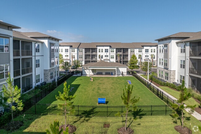 Dog Park - Terrassa Luxury Apartments