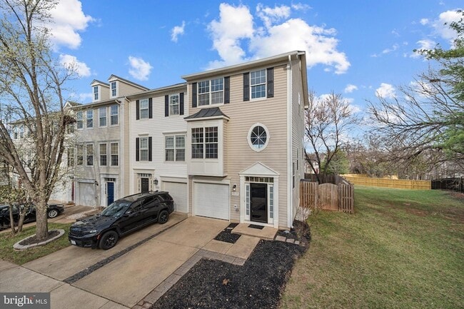 Photo - 9228 Acer Ln