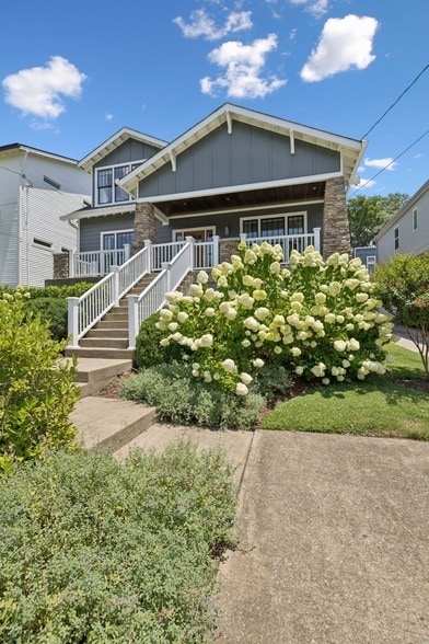 Photo - 2310 Vaulx Ln